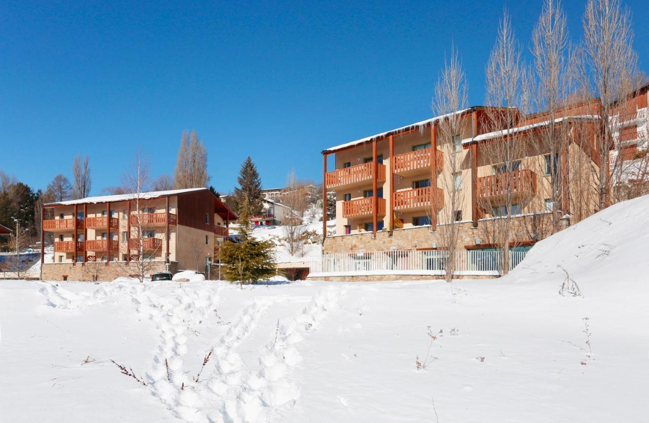 Residence Nemea Les Chalets Du Belvedere Font-Romeu-Odeillo-Via Luaran gambar